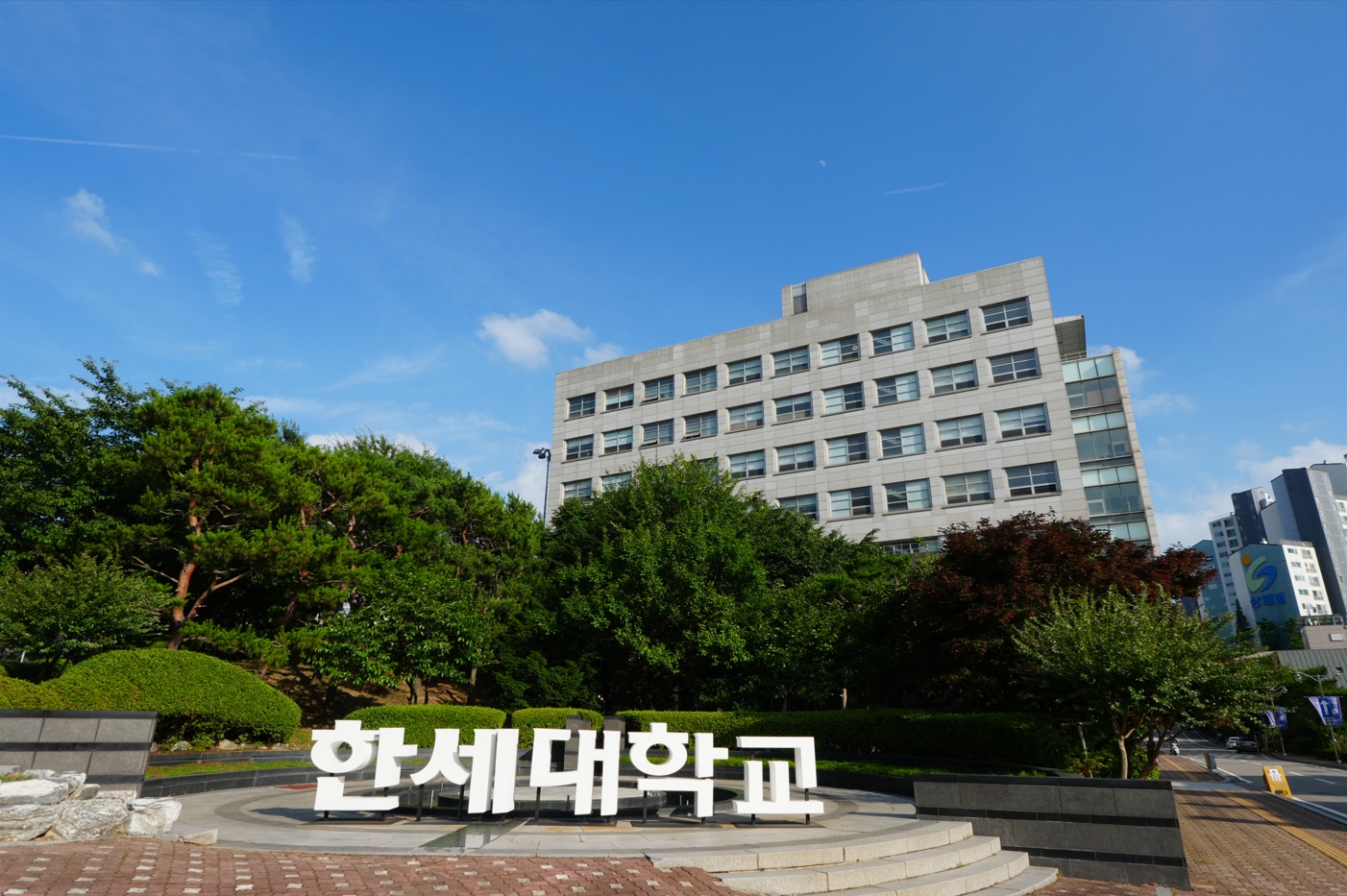 한세대학교 신학과 교수진, 여의도순복음교회 새벽예배 설교 인도 대표이미지
